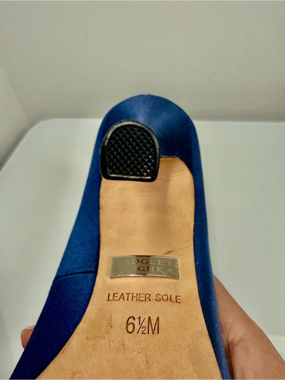 Badgley Mischka Navy Blue Satin Crystal Embellished Peep Toe Pump Heels Size 6.5 - Picture 8 of 9